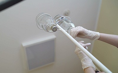 установка капельницы в Выборге